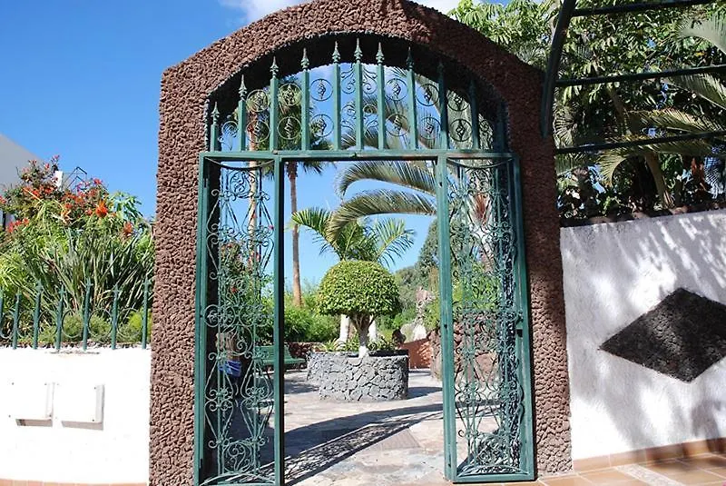 Libelula En Parque Don Jose Apartment Costa Del Silencio